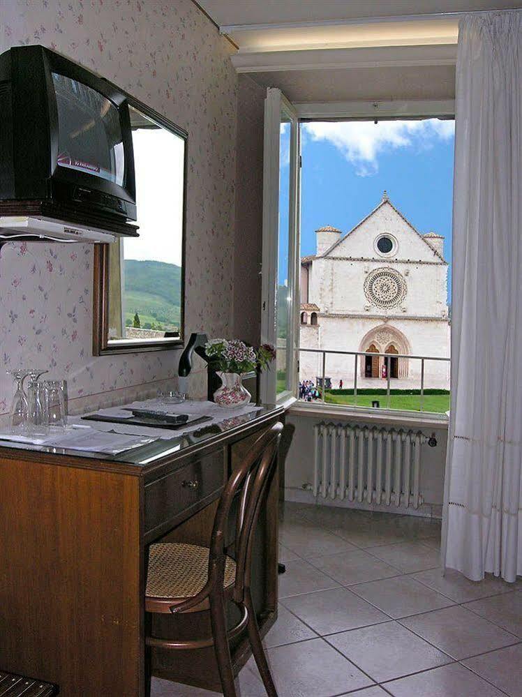 Hotel San Francesco Assisi Exterior photo